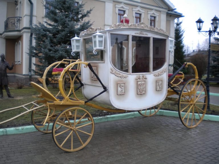 Карета Екатерининская